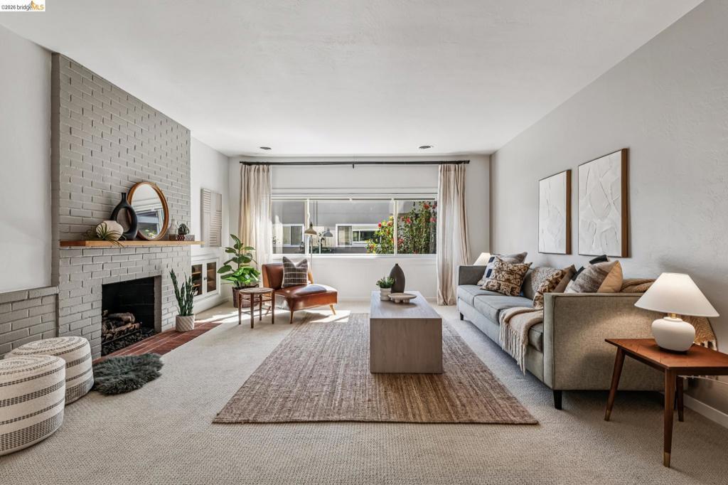 1519 Oxford Street E, Berkeley