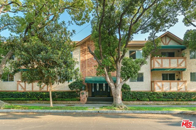 12030 Rochester Avenue # 210, Los Angeles