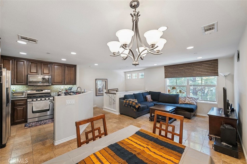 Photo of Listing #OC26048891