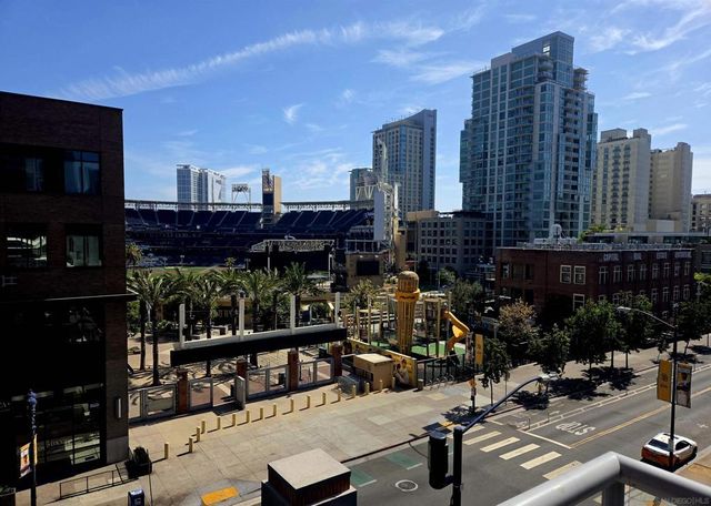 427 9th Ave # 403, San Diego