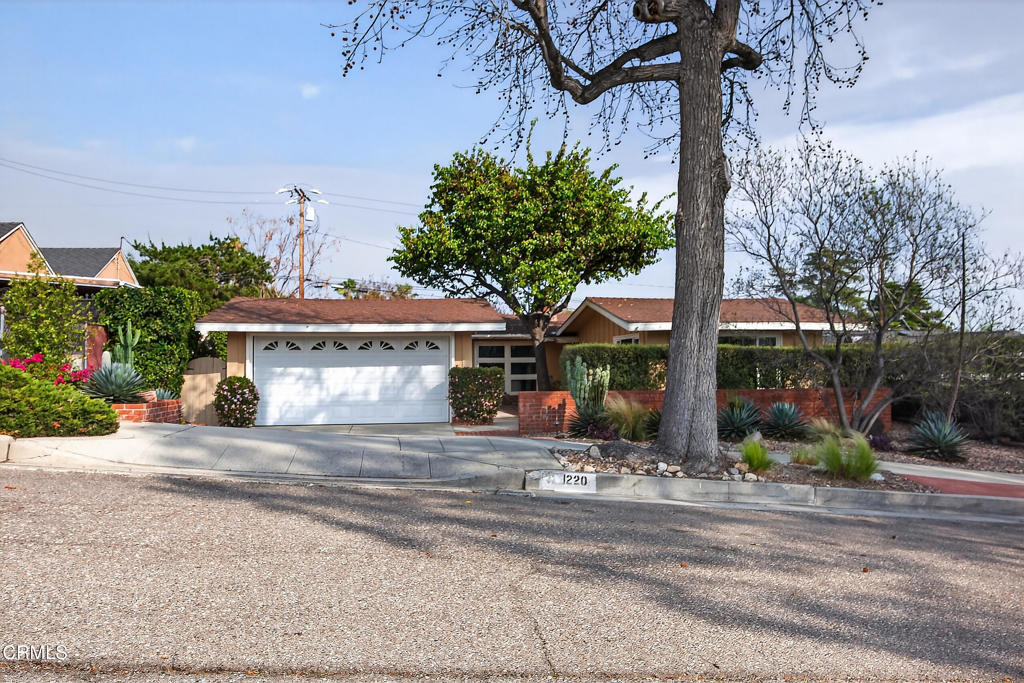 Photo of Listing #P1-26130