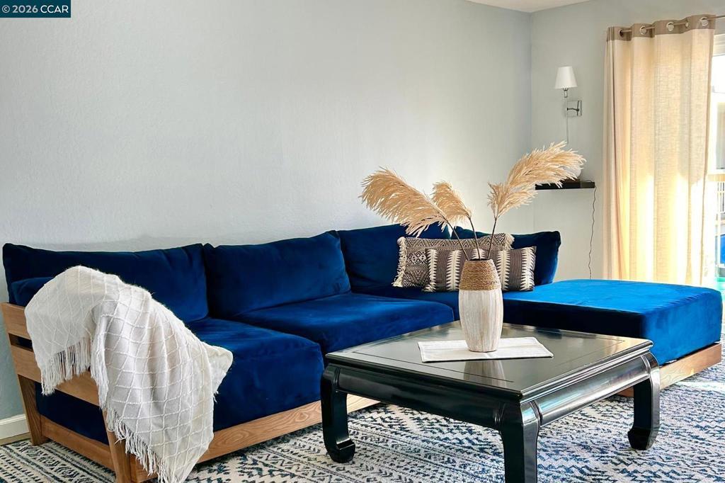 Photo of Listing #41126168