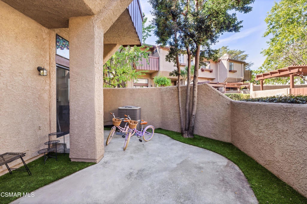 2445 Chandler Avenue 4, Simi Valley