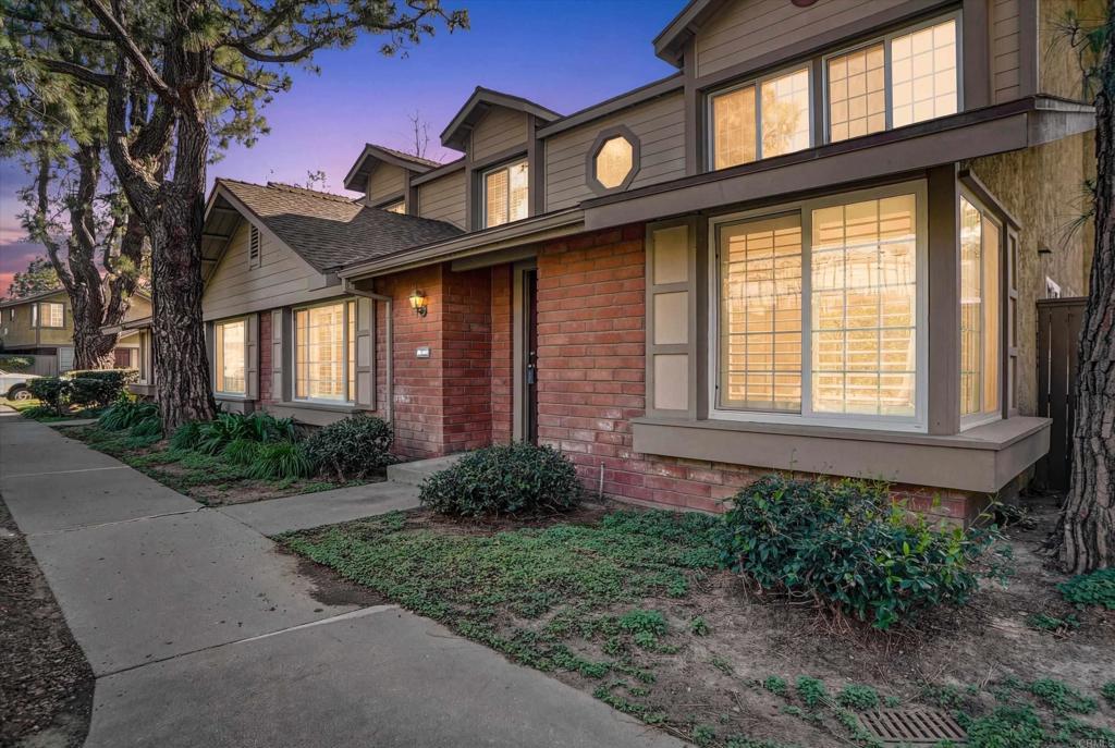 1887 Montgomery Avenue, Ventura