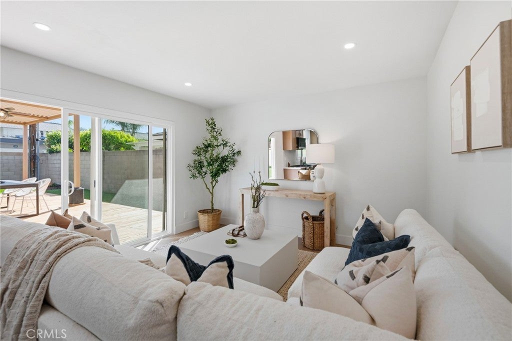 Photo of Listing #OC26047102