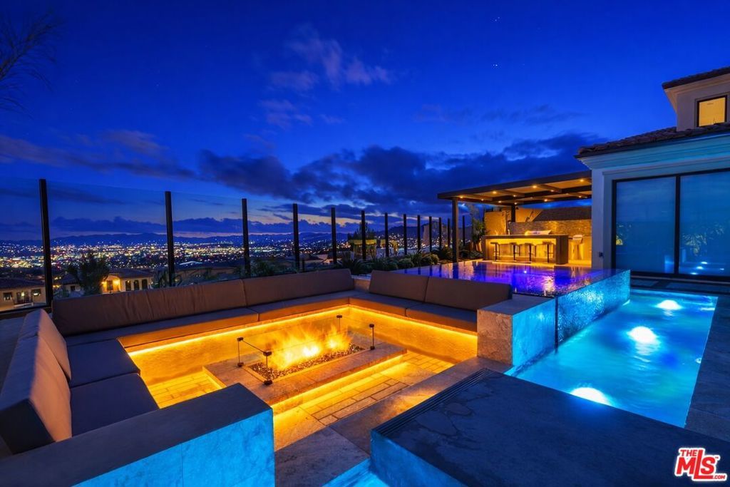 Photo of Listing #26660759