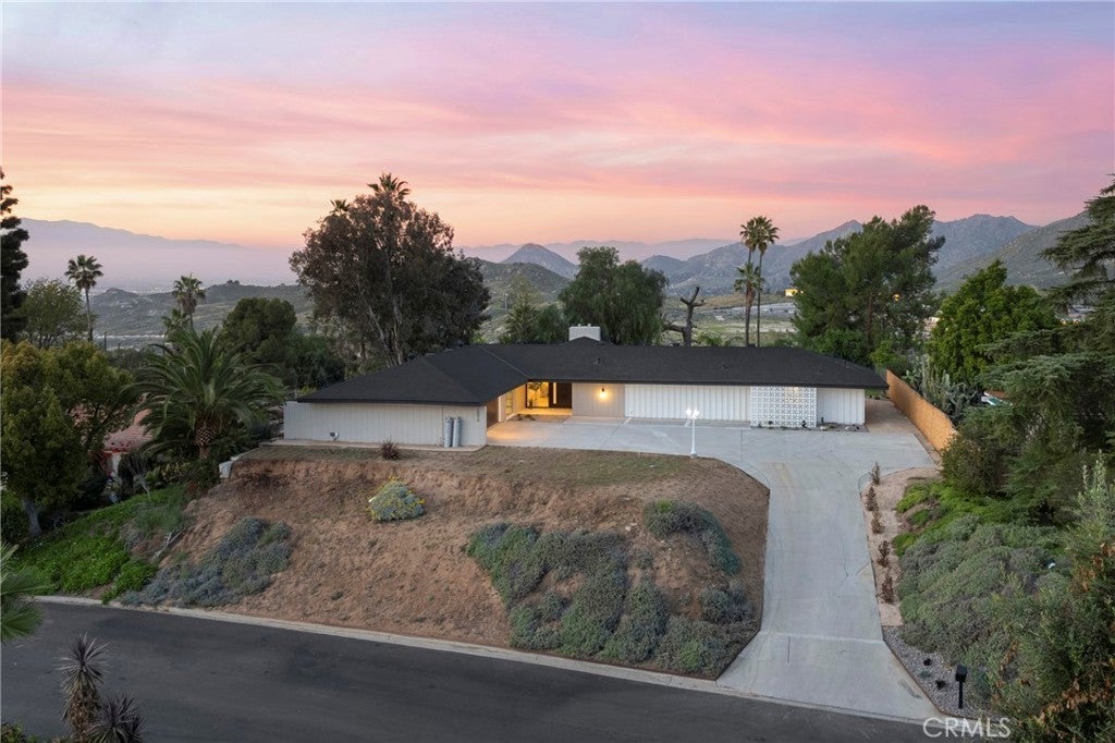 Photo of Listing #OC26049476