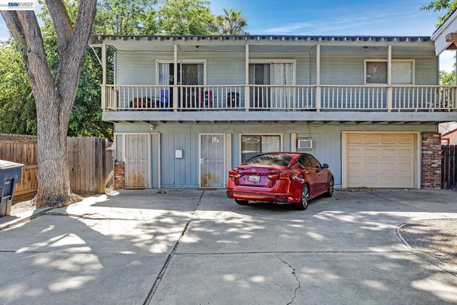 1241 Parker Ave, Tracy