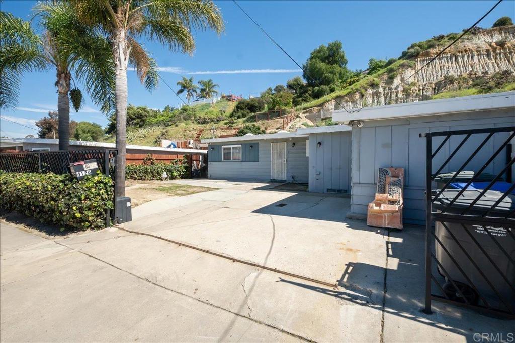 Photo of Listing #PTP2601673