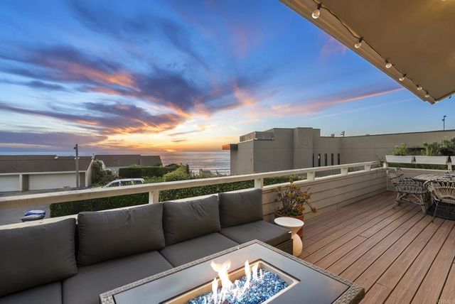 1875 Parliament Drive, Encinitas