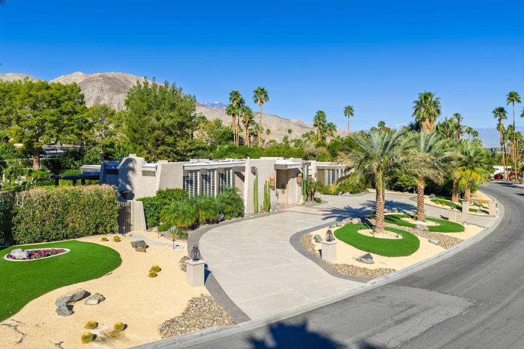 72776 Joshua Tree Street, Palm Desert