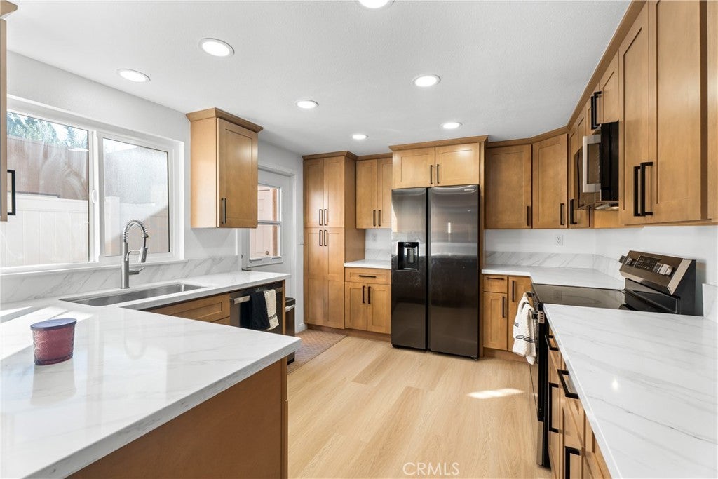 Photo of Listing #OC26049331