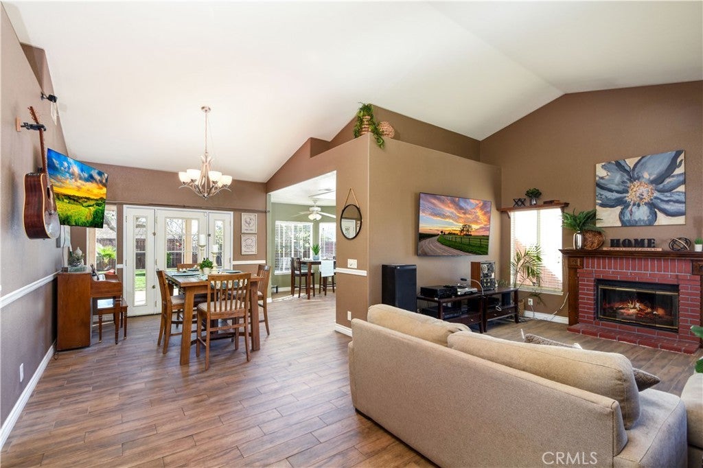 Photo of Listing #SW26049558