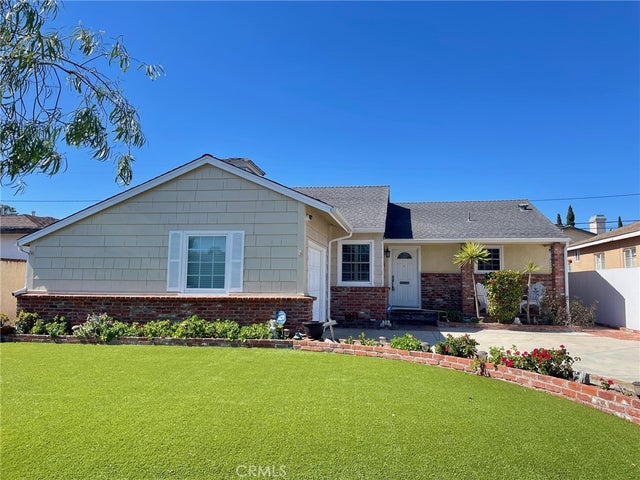 1023 Patronella Avenue, Torrance.