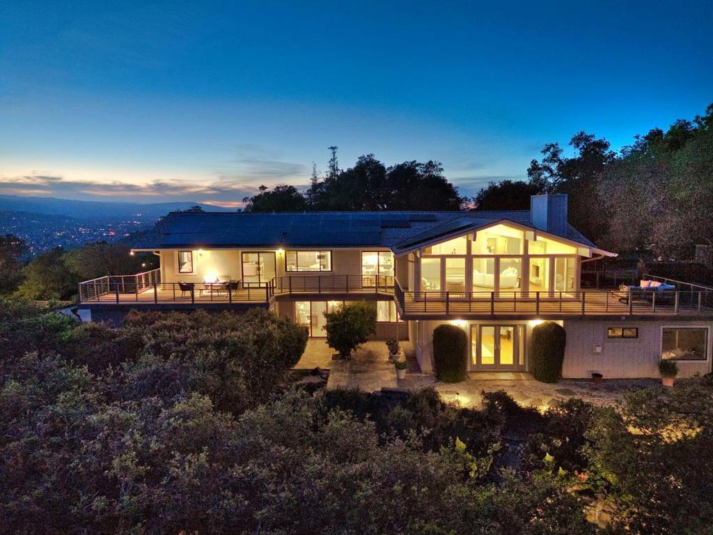 Photo of Listing #ML82037564