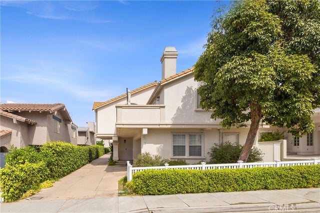 2517 Ruhland B, Redondo Beach.