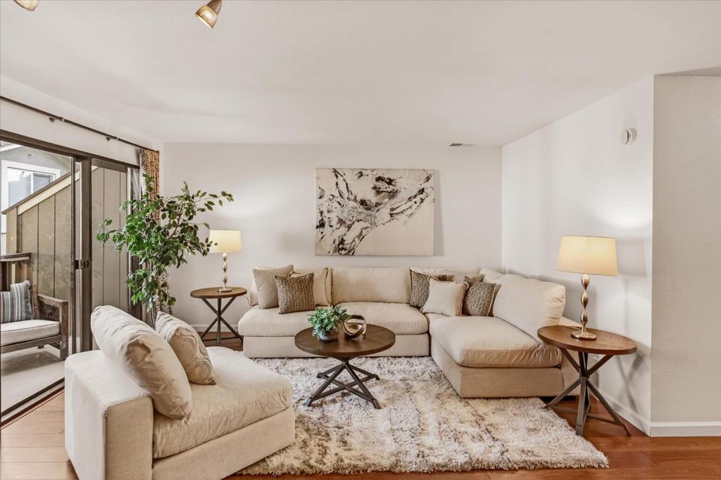 Photo of Listing #ML82036495