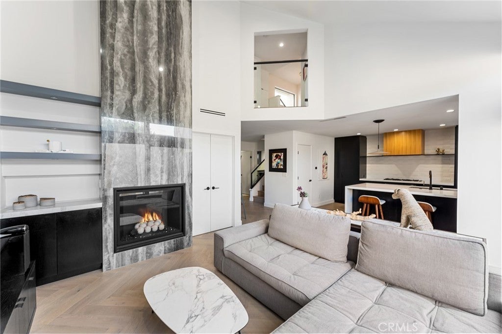 Photo of Listing #OC26049392