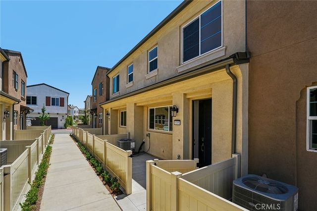 9195 Waverly Lane, Riverside