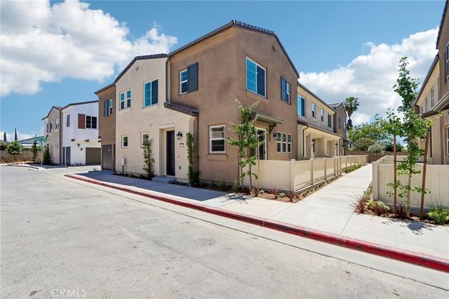 9187 Waverly Lane, Riverside