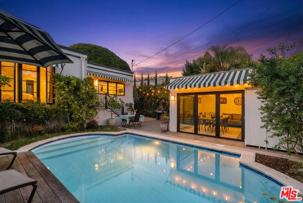 Photo of Listing #26660897