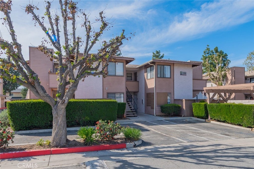 1341 Massachusetts Avenue 101, Riverside