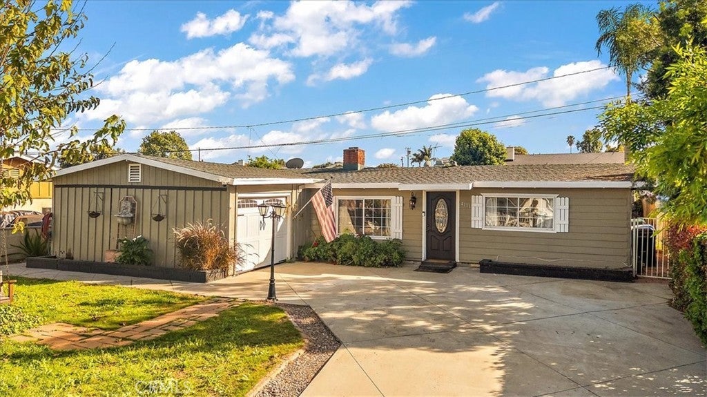 Photo of Listing #IV26050432