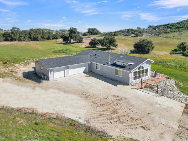 53330 Smith Road, Bradley