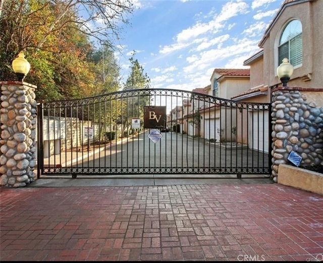 13775 Glenoaks # 8, Sylmar