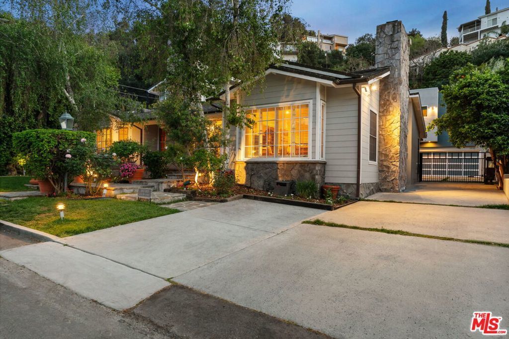 3833 Goodland Avenue, Studio City