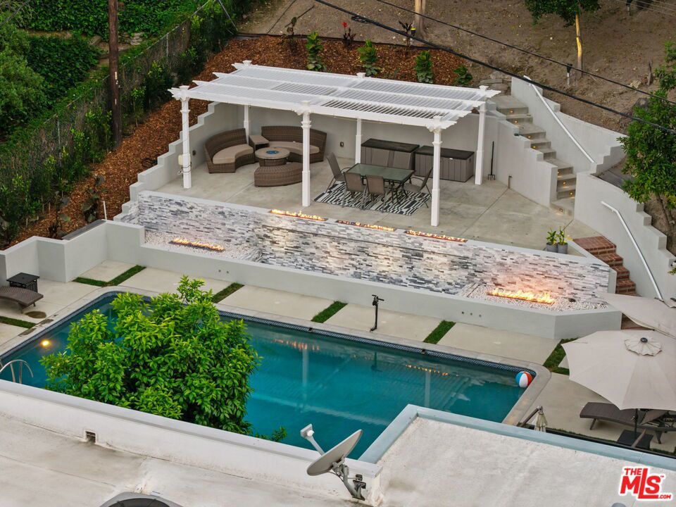 Photo of Listing #26661169