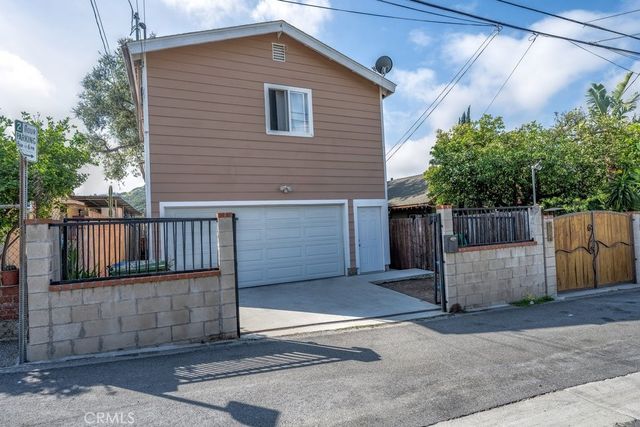 6834 Quinton Lane, Tujunga