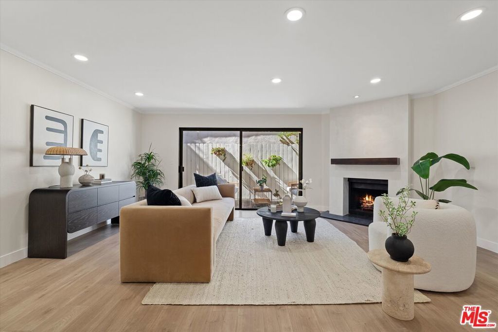 Photo of Listing #26660333