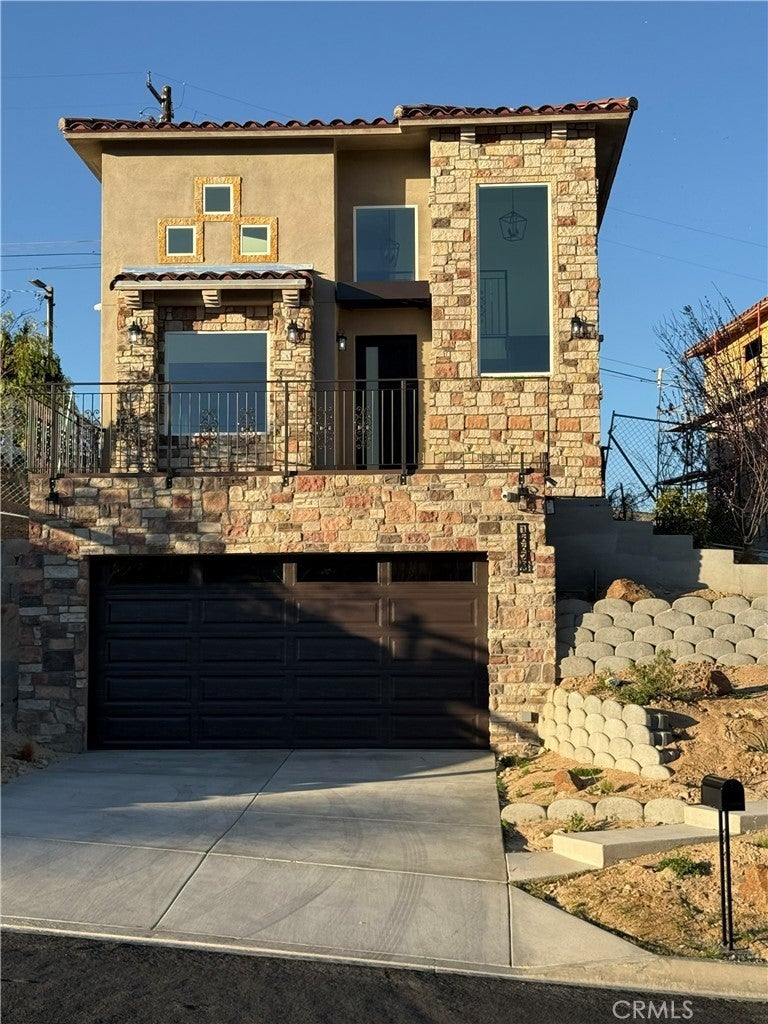 Photo of Listing #DW26049761