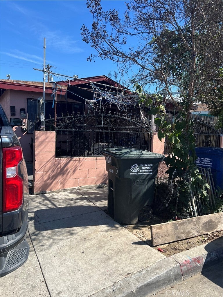 Photo of Listing #DW26049094