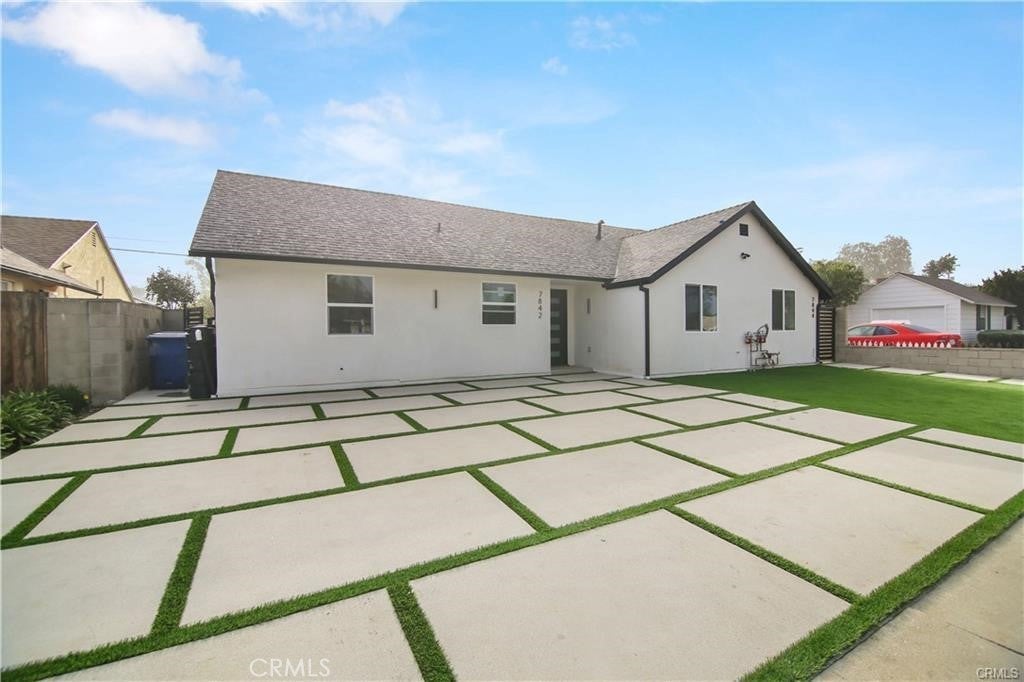 Photo of Listing #SR26050966