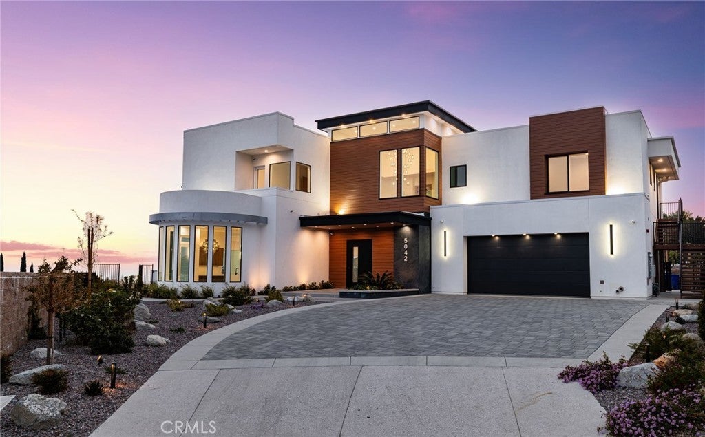 Photo of Listing #CV26051072