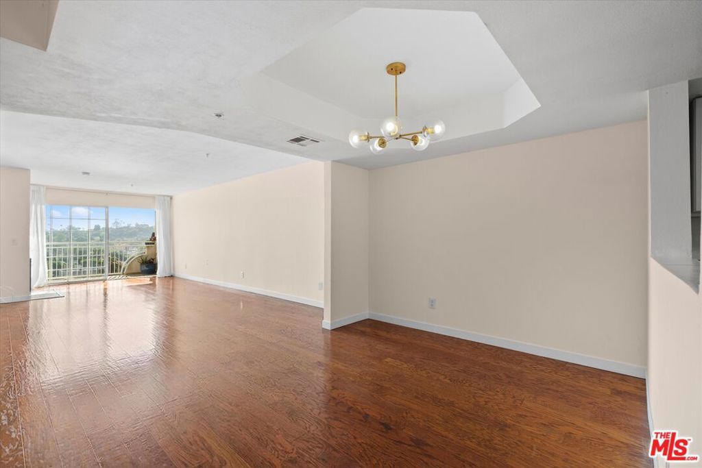 Photo of Listing #26661189