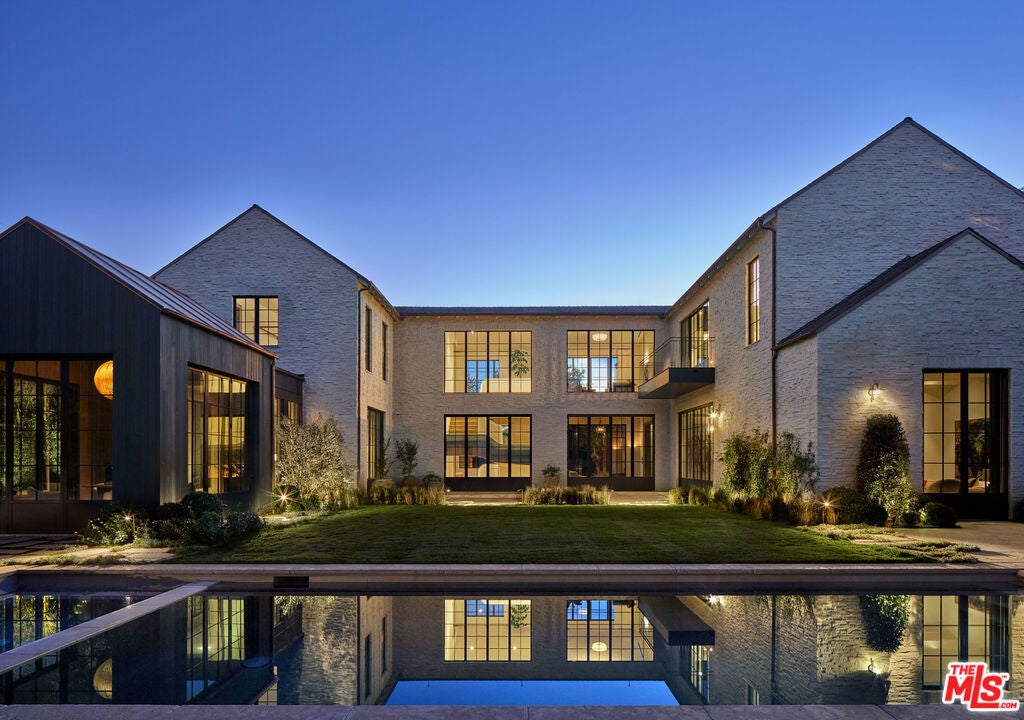 Photo of Listing #26661155