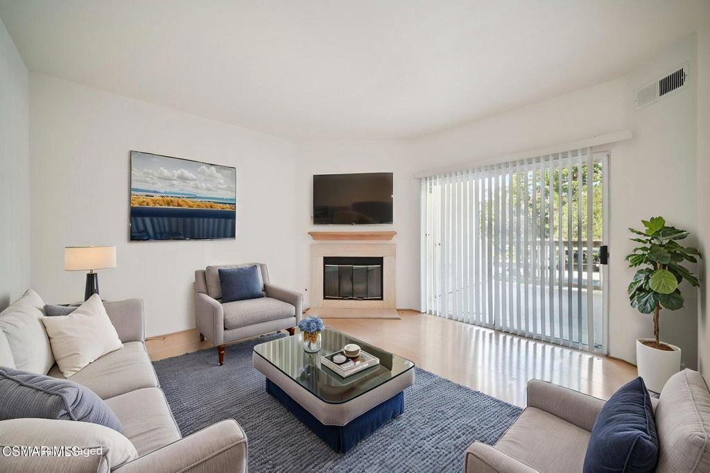 Photo of Listing #226001079