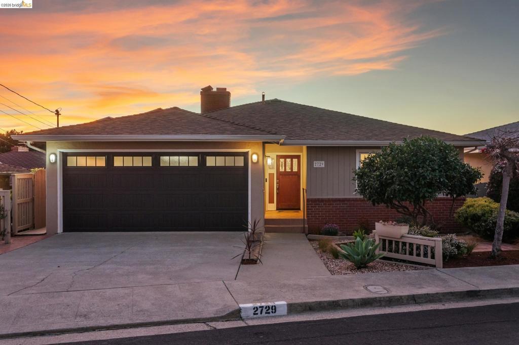 Photo of Listing #41126495