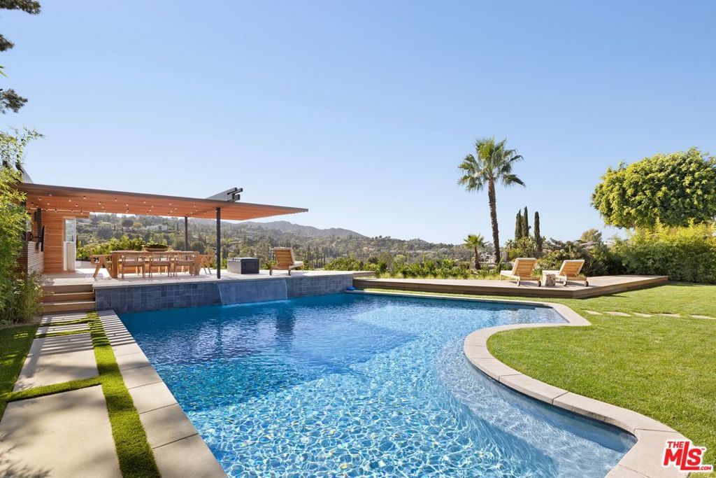 Photo of Listing #26661657