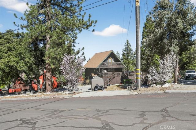 1800 Bernina Drive, Pine Mountain Club