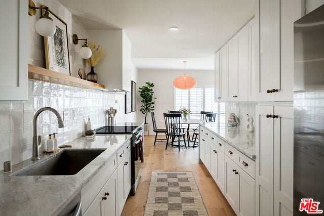 651 Wilcox Avenue # 3c, Los Angeles