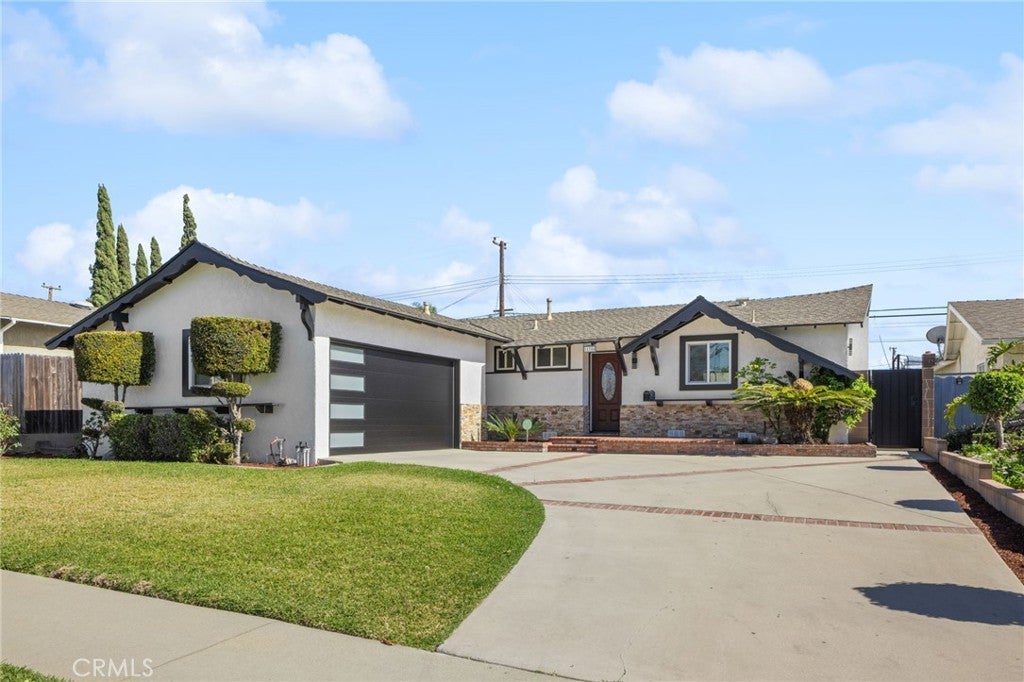 Photo of Listing #PW26051536