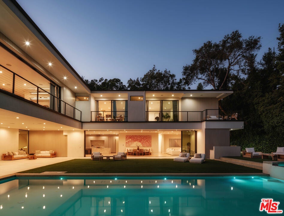 Photo of Listing #25630621