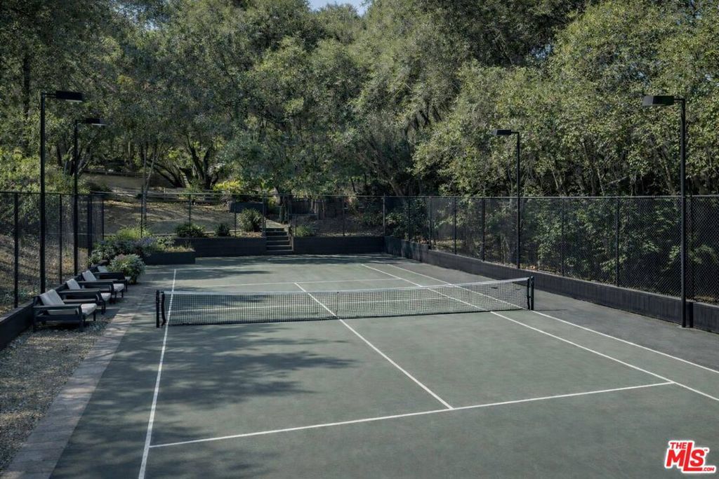 Photo of Listing #26660803