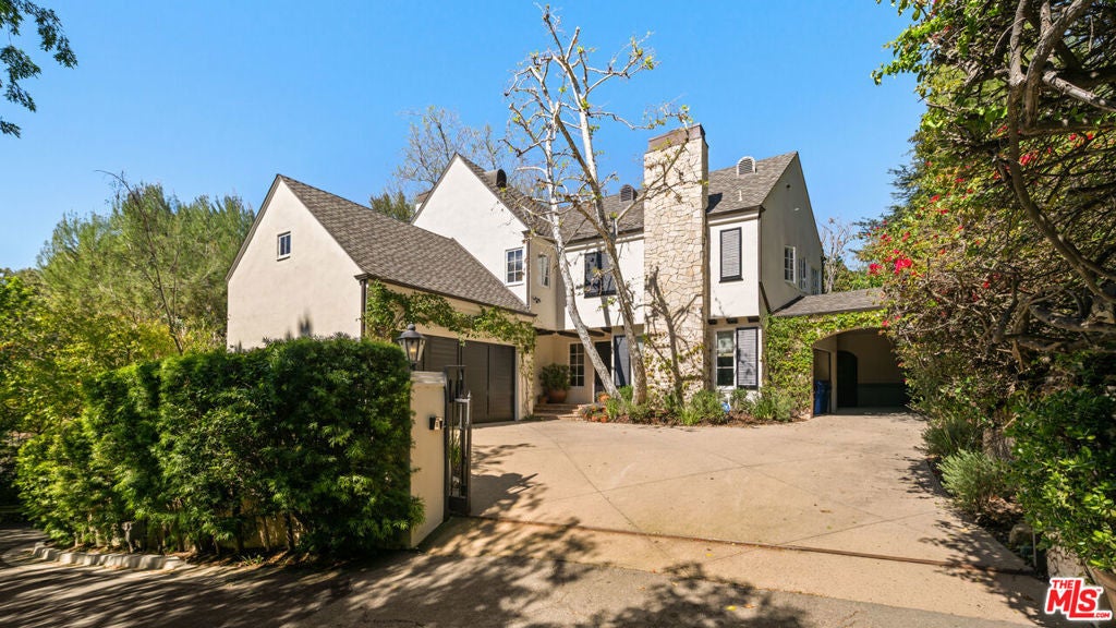 Photo of Listing #26661857