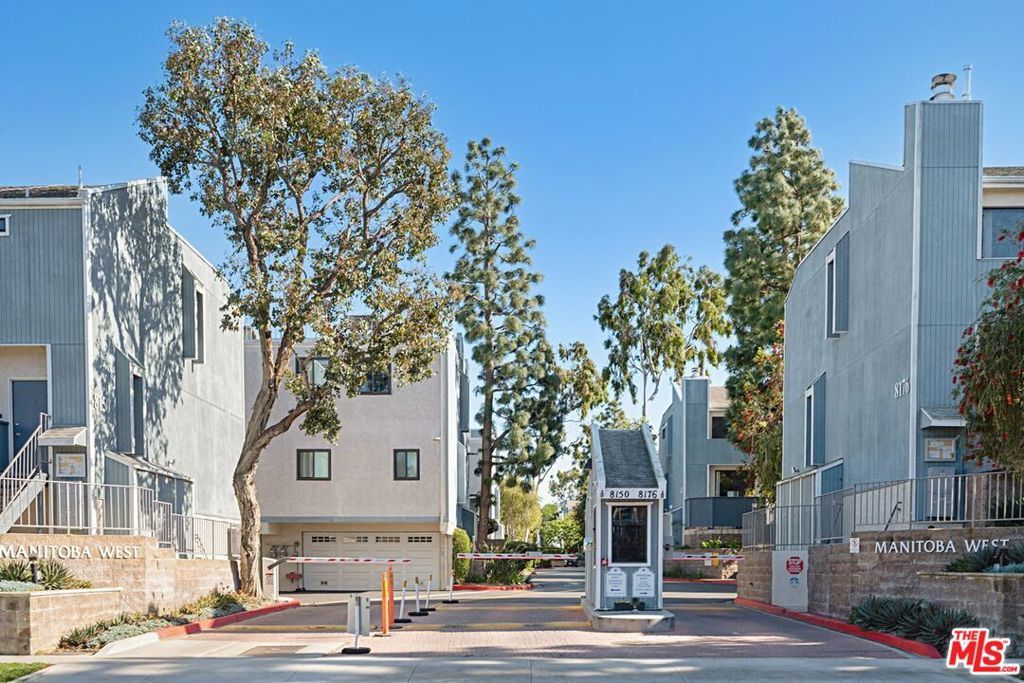 8172 Manitoba Street 4, Playa Del Rey