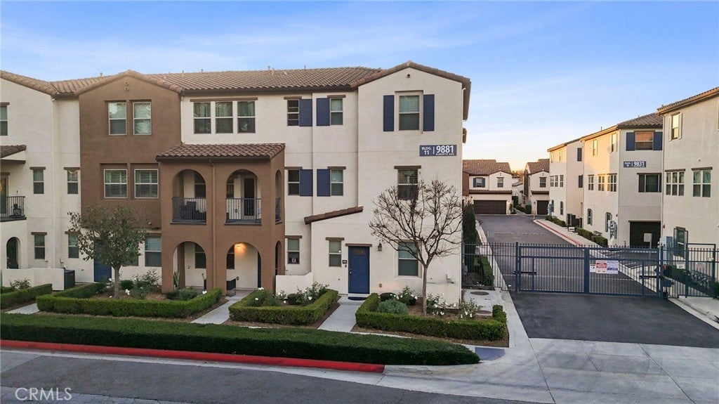 9881 Alburtis 45, Santa Fe Springs